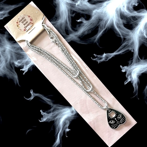 Ouija Cat Mystical Planchett Pendant Necklace -Black and Silver - Picture 2 of 2